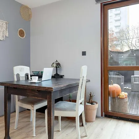 Apartment Wielkokacka Two-level Stylish With Parking By Renters